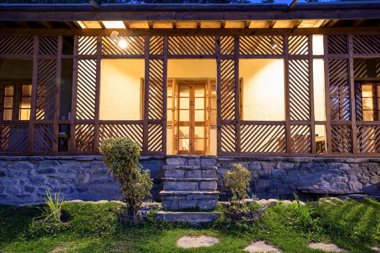 Serena Shigar Fort Exterior photo