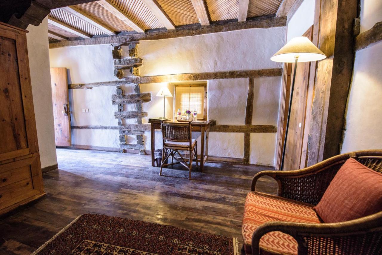 Serena Shigar Fort Exterior photo